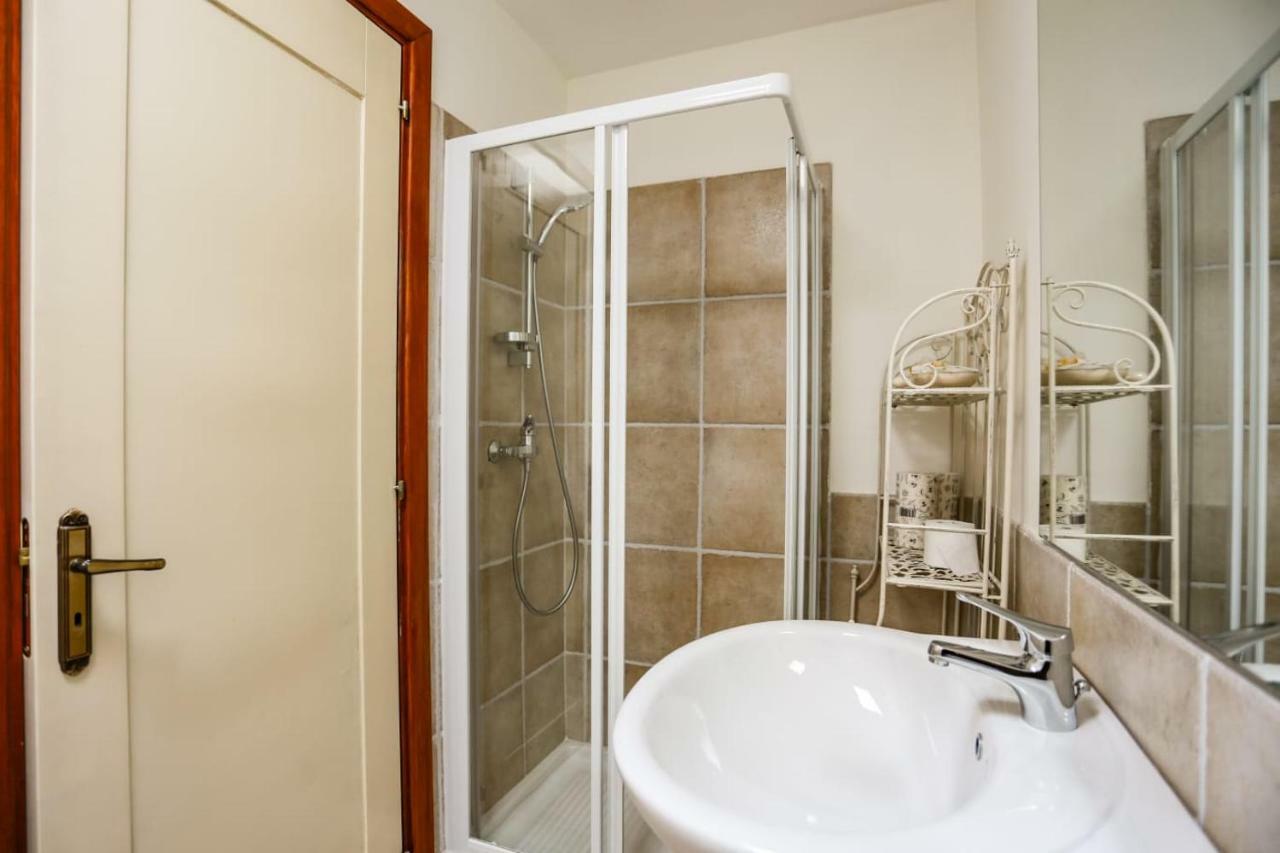 ليتشي Palazzo Candido Suites & Apartments - Sit Apartment المظهر الخارجي الصورة
