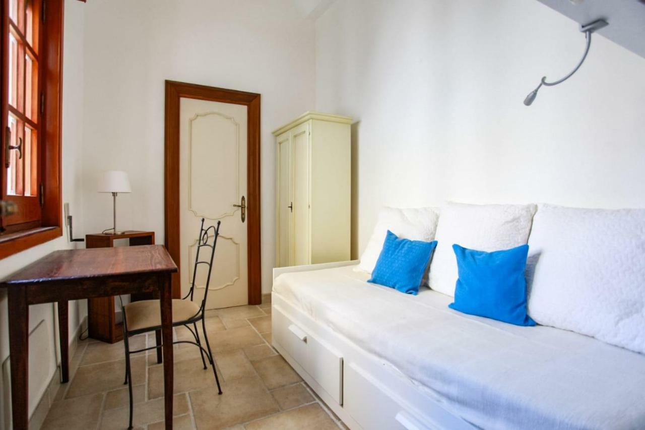 ليتشي Palazzo Candido Suites & Apartments - Sit Apartment المظهر الخارجي الصورة